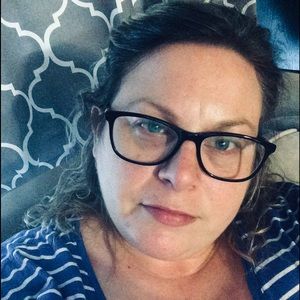 Meet your Posher, Jenn